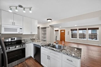 Building Photo - 3766 S Granby Way