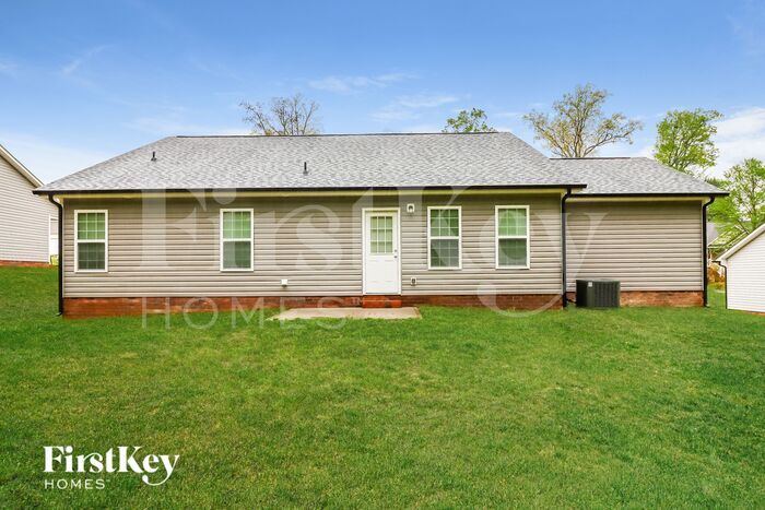 Building Photo - 2065 Samantha Dr