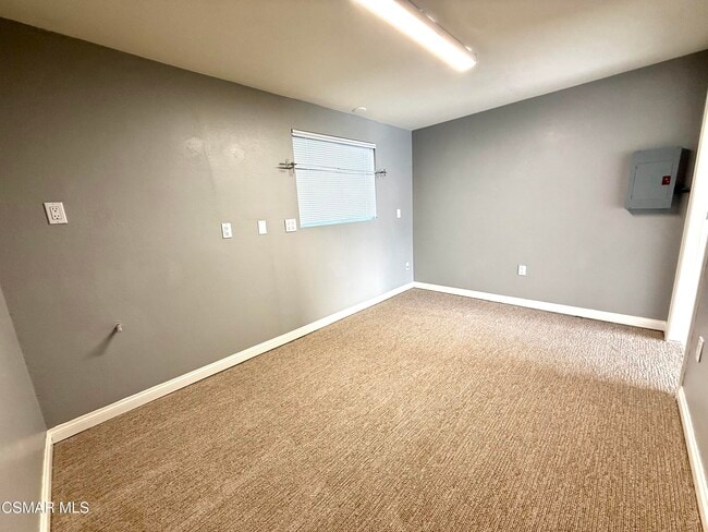 Building Photo - 3446 Travis Ave