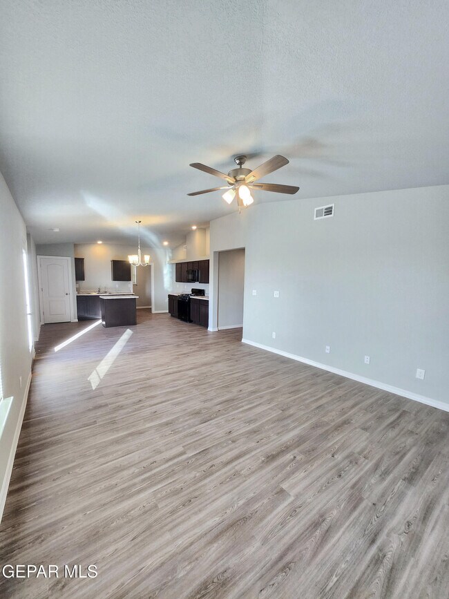 Building Photo - 14384 Star Cactus Ave