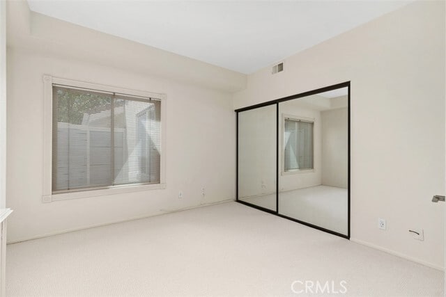 Building Photo - 5527 E Stetson Ct