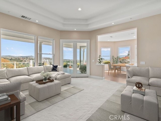 Building Photo - 12 San Remo