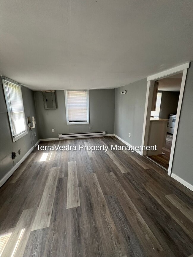 Building Photo - Single family home in Millville! Eligible for $500 Security Deposit.