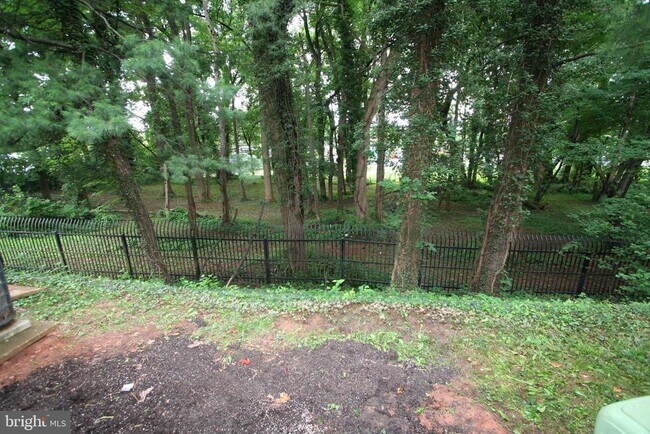 Building Photo - 3924 Chesterwood Dr