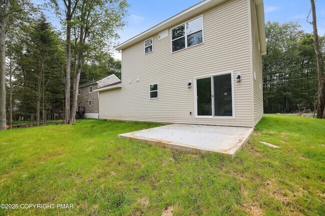 Building Photo - 8475 Bumble Bee Way