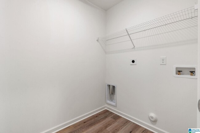 Building Photo - 2029 Eaton Pl