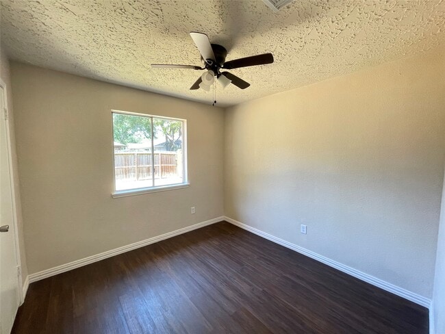 Building Photo - 22826 Elkana Deane Ln