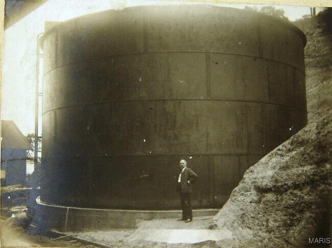 Building Photo - 701 N 15th St