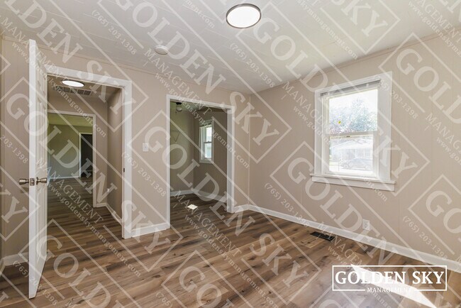 Building Photo - 1303 E Butler St