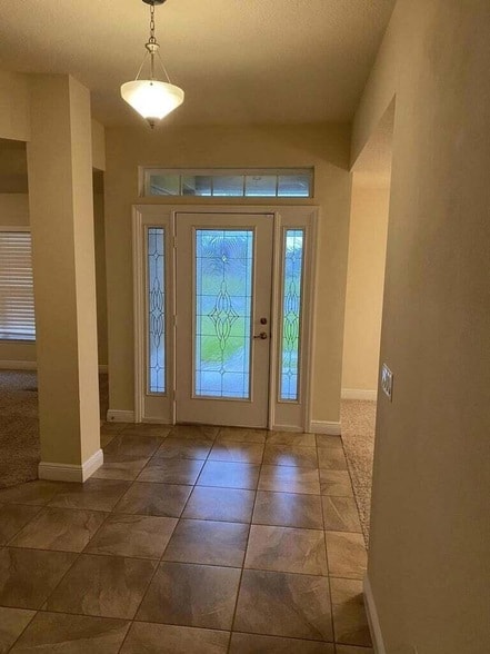 Building Photo - 5910 NW Java Ct