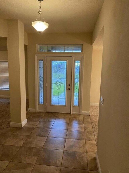 Building Photo - 5910 NW Java Ct