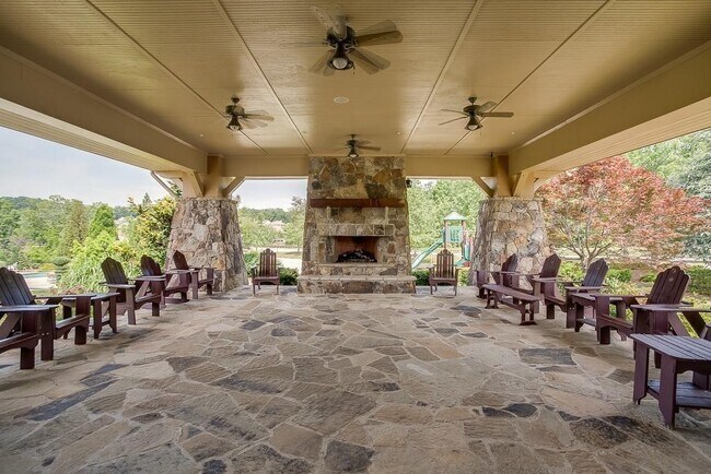 Building Photo - 6961 Fellowship Ln