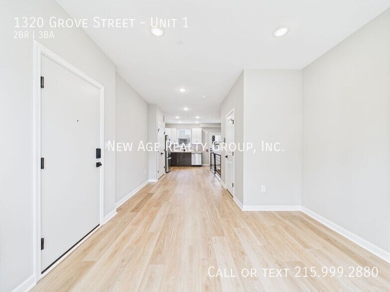 Building Photo - 1320 Grove St