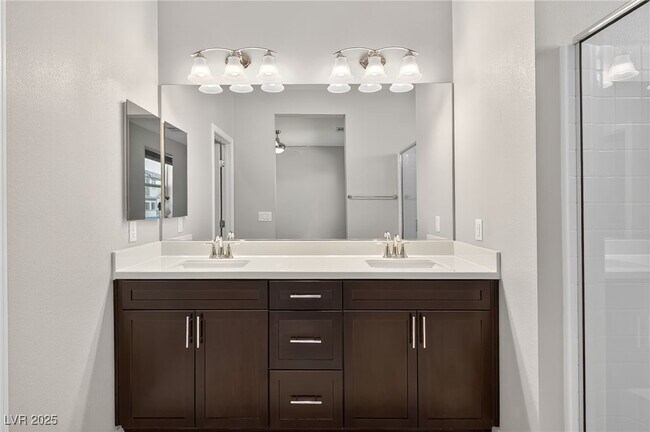 Building Photo - 1032 Via Panfilo Ave