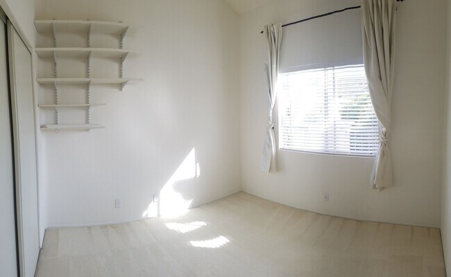 Building Photo - Bright and Airy 2-Bedroom, 2-Bathroom Condo