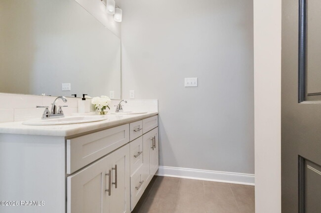 Building Photo - 114 Gadwall Dr