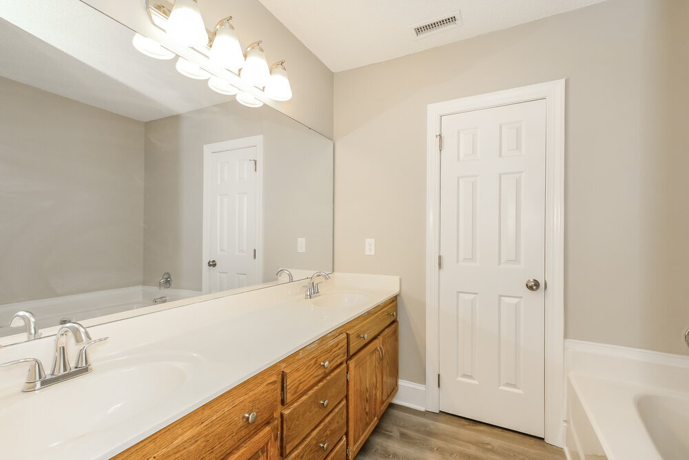 Building Photo - 6009 Burnt Mill Run