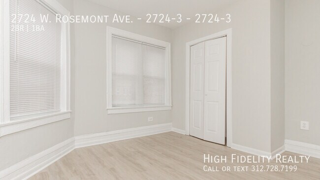 Building Photo - 2724 W Rosemont Ave