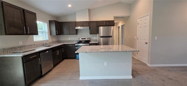 Building Photo - 26640 Brahma Dr