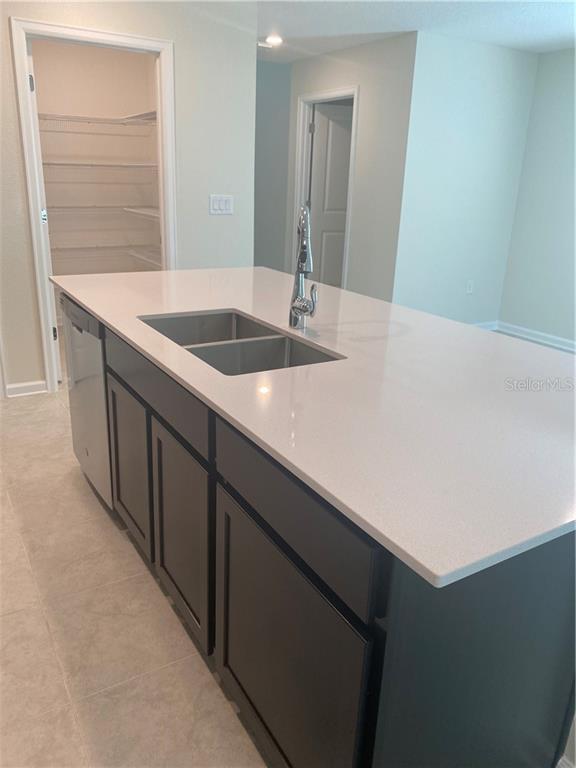 Building Photo - 1960 Traverse Wy