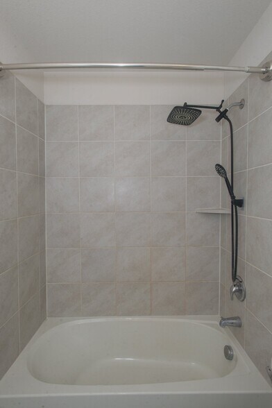 Building Photo - 14059 Coquina Blfs