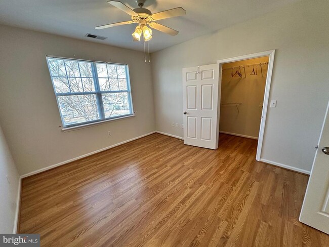 Building Photo - 12901 Centre Park Cir