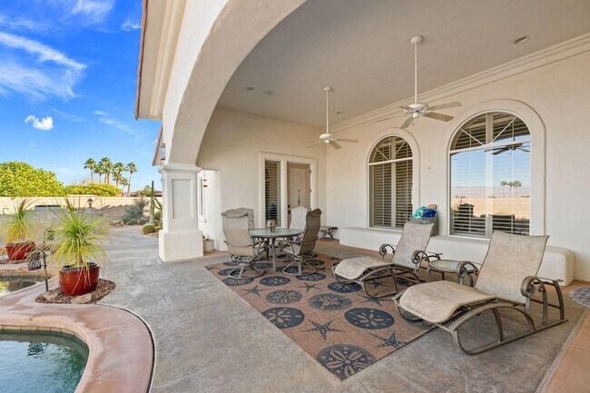 Building Photo - 73110 Calliandra St