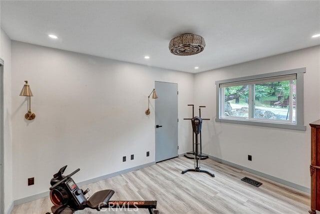 Building Photo - 30396 Live Oak Dr