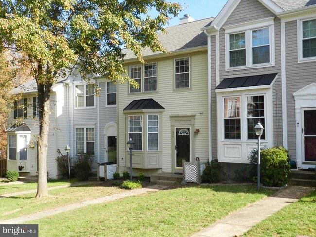 Primary Photo - 304 Pinnacle Dr