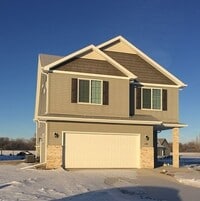 Building Photo - 3 Bed 3 Bath Single Family Home