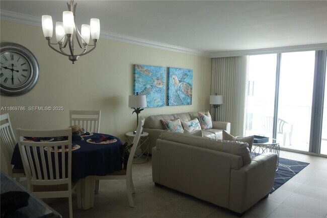 Building Photo - 5701 Collins Ave