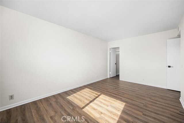 Building Photo - 5764 Laguna Way