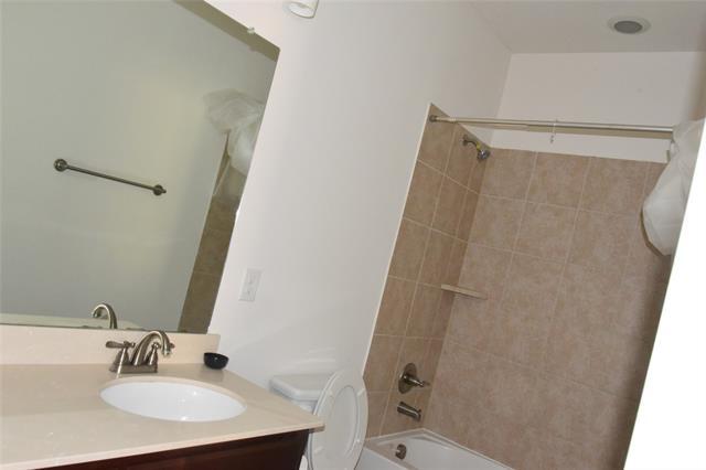 Building Photo - 1113 Horsetail Dr