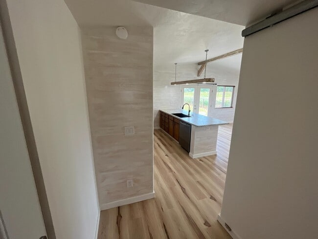 Building Photo - 229 Pennsylvania St