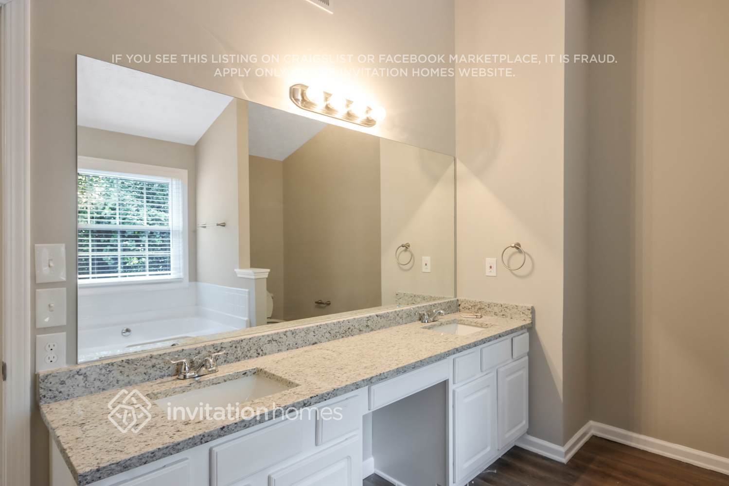 Building Photo - 3757 Rainover Dr