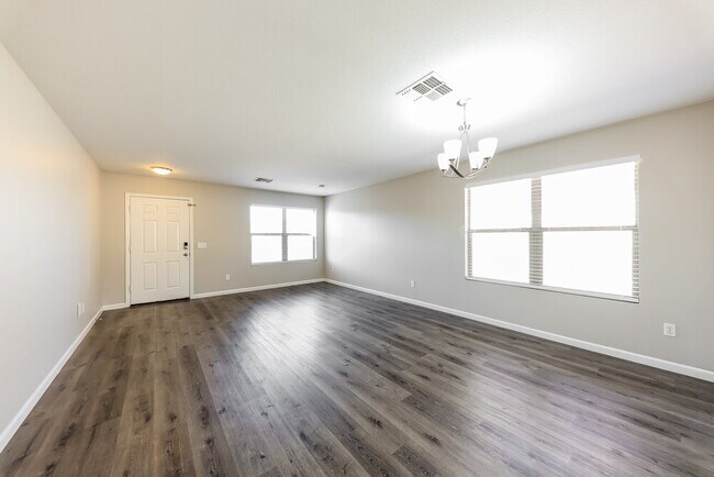 Building Photo - 15830 W Gelding Dr