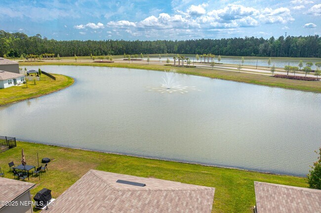 Building Photo - 12553 Russian Olive Rd