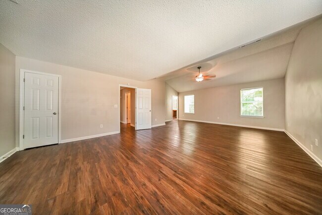 Building Photo - 53 Birchfield Ct