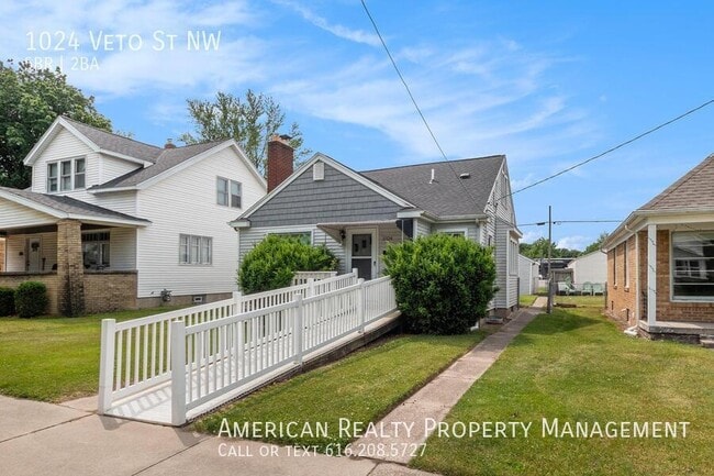 Primary Photo - 1024 Veto St NW