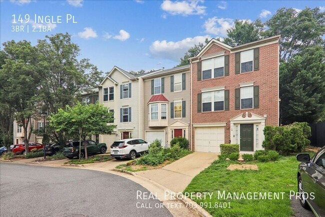 Building Photo - 149 Ingle Pl