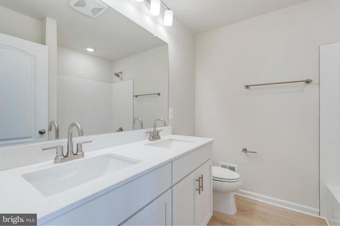 Building Photo - 10810 Meridian Hill Way