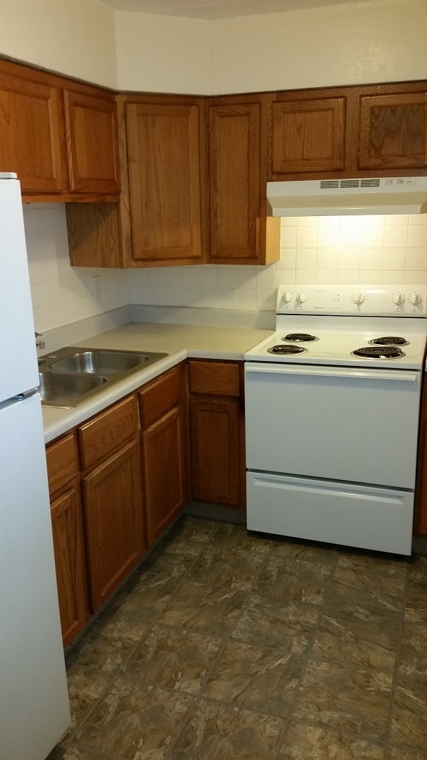 Building Photo - Walton Garden Apartments