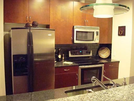 Building Photo - 400 W Peachtree St NW