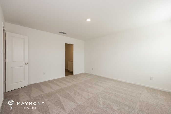 Building Photo - 3021 Tooley Dr