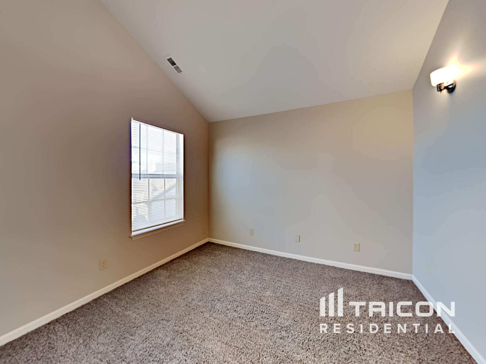 Building Photo - 5661 Buttercup Way