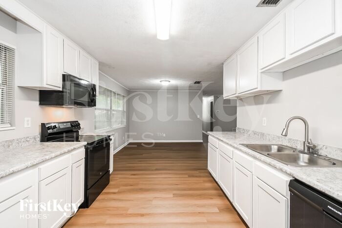 Building Photo - 441 Arlington Pl