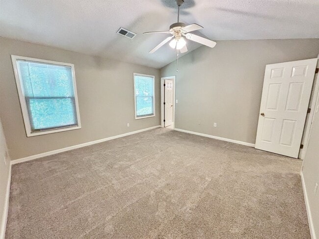 Building Photo - 1497 Chaseway Cir