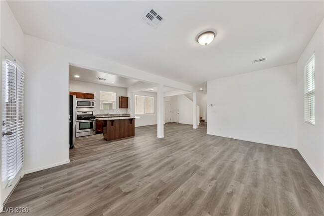 Building Photo - 10822 Hunters Green Ave