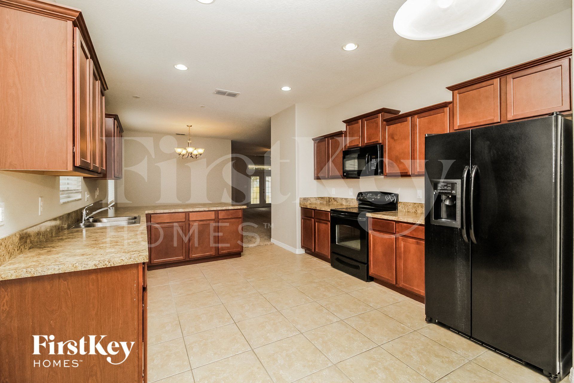 Building Photo - 5820 Coquyt Dr