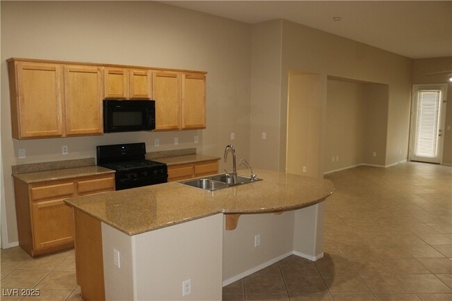 Building Photo - 3764 Bowers Hollow Ave